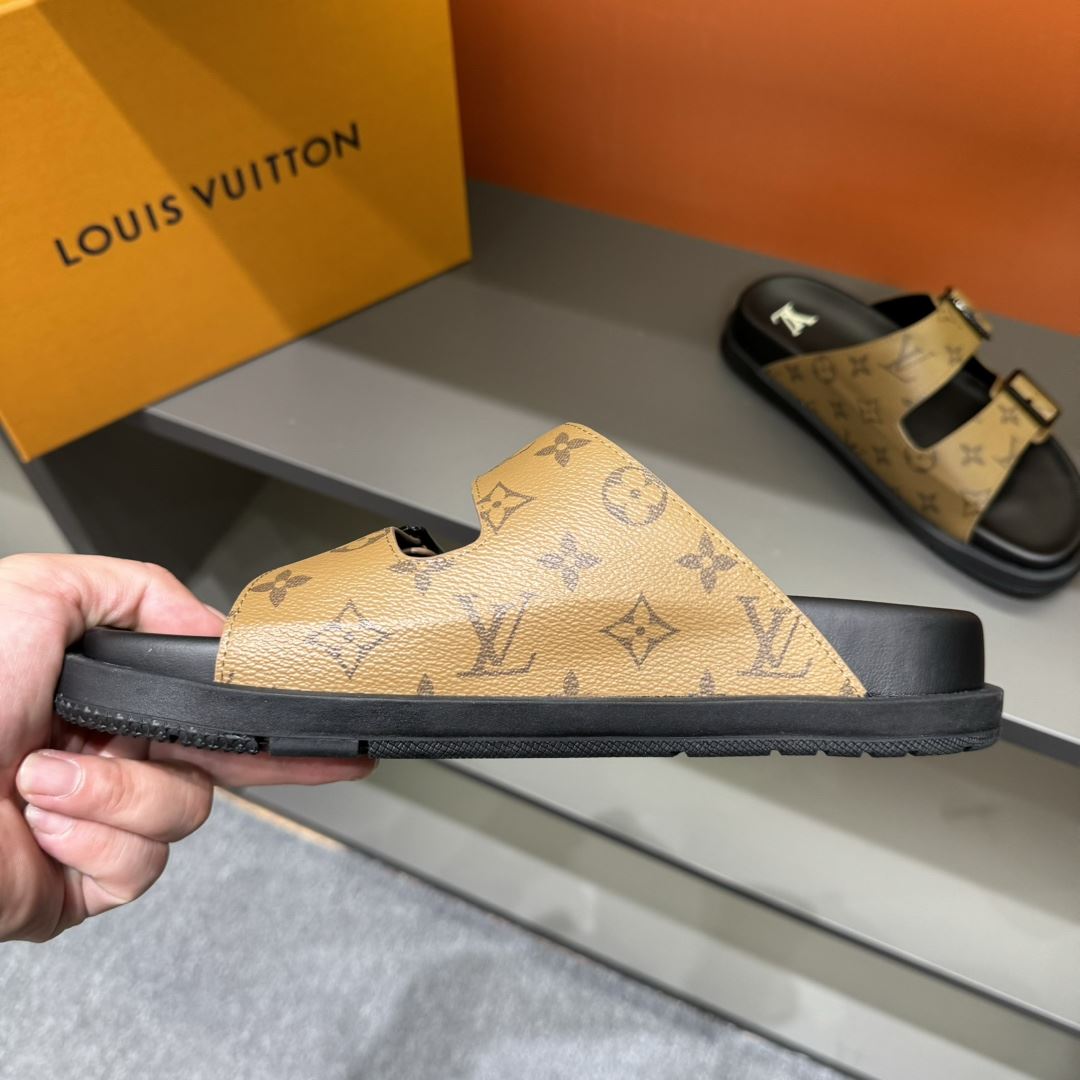 Louis Vuitton Slippers